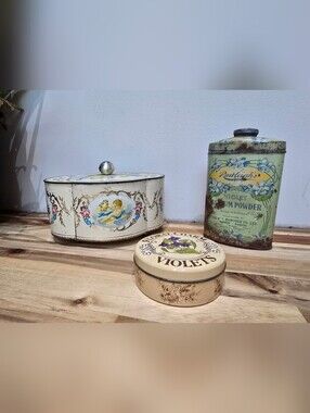 Vintage Floral Decorative Tins Set